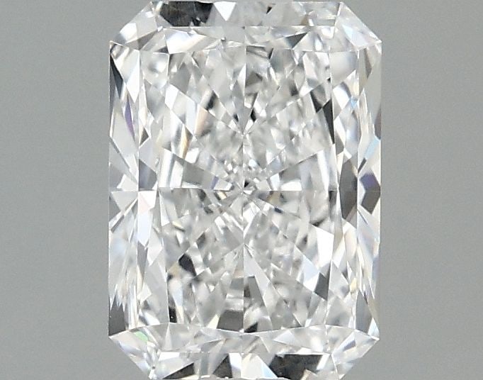 Loose Lab Diamond 1.52ct D VVS2 - IGI Radiant: Loose Lab Diamond 1.52ct D VVS2 - IGI Radiant Loose Lab Diamond 1.52ct D VVS2 - IGI Radiant, with dimensions of 7.92L x 5.67W x 3.77H, Polish EX, and Symmetry EX. Certified by IGI. Item Specifics: Sou