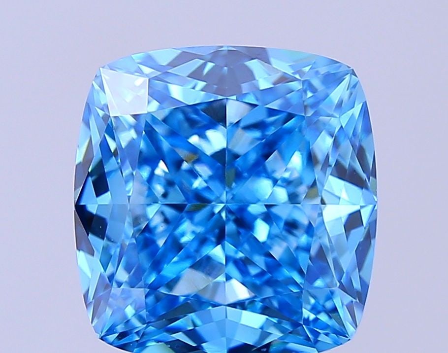 Loose Lab Diamond IGI Cushion Modified 4.08ct Fancy Vivid Blue VVS2: Loose Lab Diamond IGI Cushion Modified 4.08ct Fancy Vivid Blue VVS2 Loose Lab Diamond IGI Cushion Modified 4.08ct Fancy Vivid Blue VVS2, with measurements of 9.07L x 8.68W x 5.81H, Polish EX, and Symm
