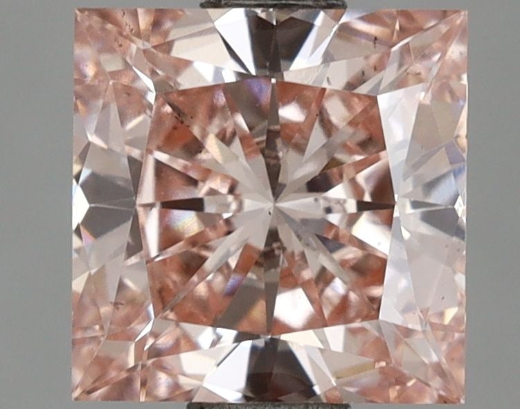 Loose Lab Diamond IGI Princess 1.52ct Fancy Intense Pink VS2: Loose Lab Diamond IGI Princess 1.52ct Fancy Intense Pink VS2 Loose lab-grown IGI certified diamond, weighing 1.52ct, princess cut, Fancy Intense Pink color, VS2 clarity, with excellent polish and symm