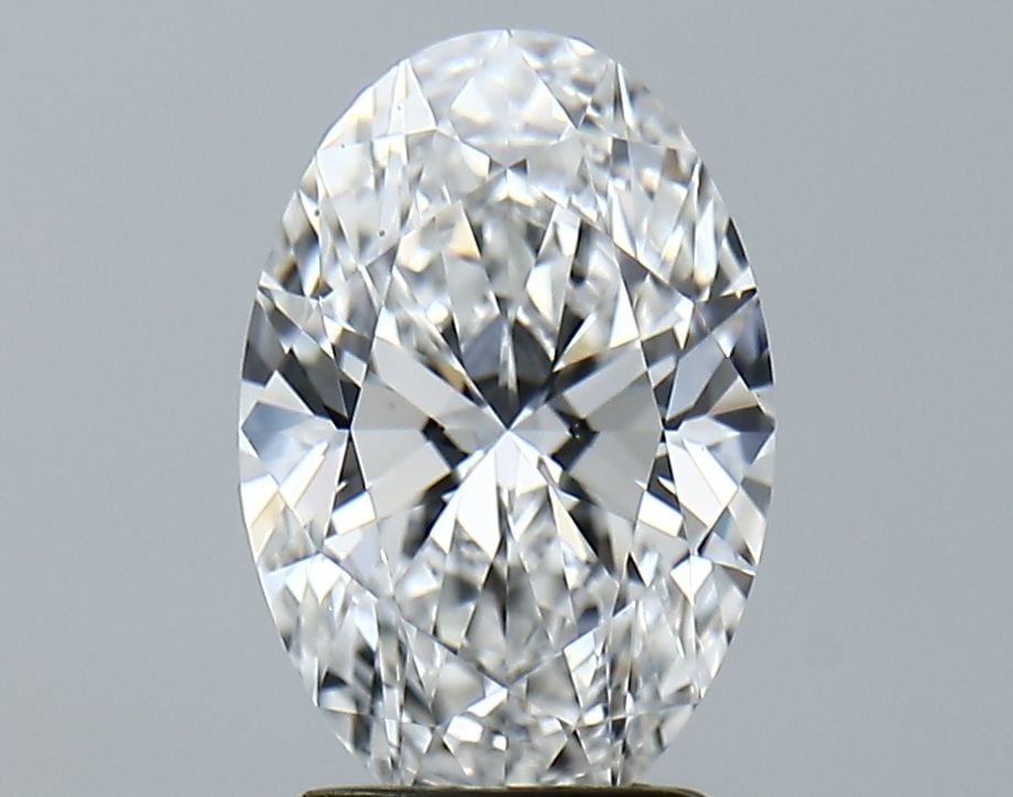 Loose Lab Diamond GIA Oval 2.23ct E VVS2: Loose Lab Diamond GIA Oval 2.23ct E VVS2 Loose lab-grown diamond GIA certified, showcasing an oval cut, 2.23 carats, color E, clarity VVS2, with excellent polish and symmetry, measuring 10.9L x 7.29W