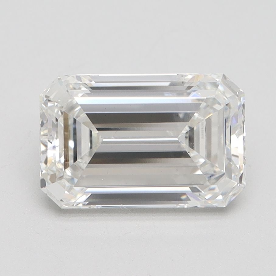 Loose Lab Diamond IGI Emerald 2.06ct G VS2: Loose Lab Diamond IGI Emerald 2.06ct G VS2 This loose lab diamond is an IGI-certified emerald cut, weighing 2.06ct, with G color and VS2 clarity. Item Specifics: Source: This Is A Real Diamond Grown I