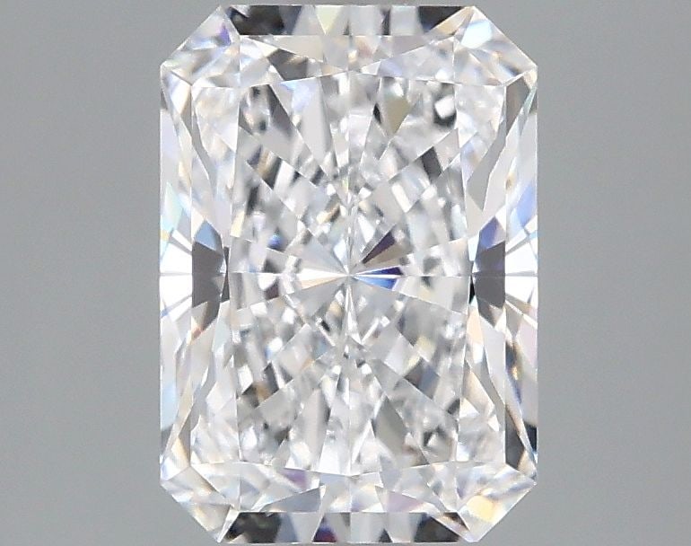Loose Lab Diamond IGI Radiant 2.04ct E VS1 (1 of 1)