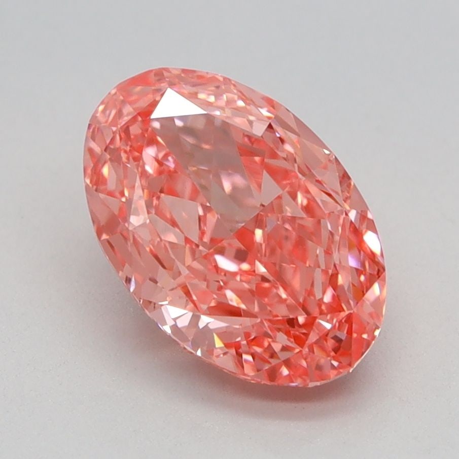 Loose Lab Diamond IGI Oval 1.55ct Fancy Vivid Pink VVS2: Loose Lab Diamond IGI Oval 1.55ct Fancy Vivid Pink VVS2 This 1.55ct Loose Lab Diamond features a fancy vivid pink color and VVS2 clarity, with excellent polish and symmetry, certified by IGI. Item Spe