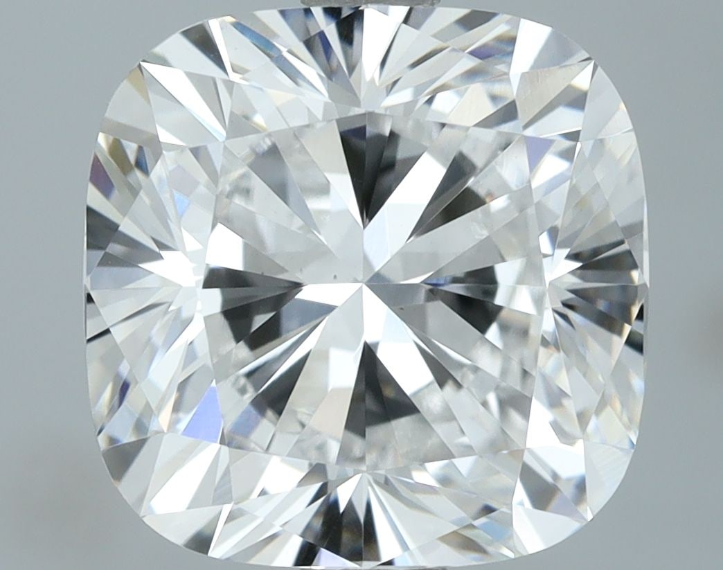 Loose Lab Diamond IGI Cushion Modified 2.89ct E VVS2: Loose Lab Diamond IGI Cushion Modified 2.89ct E VVS2 This 2.89ct Loose Lab Diamond is cushion modified, with an E color grade and VVS2 clarity, featuring excellent polish and symmetry, certified by IG