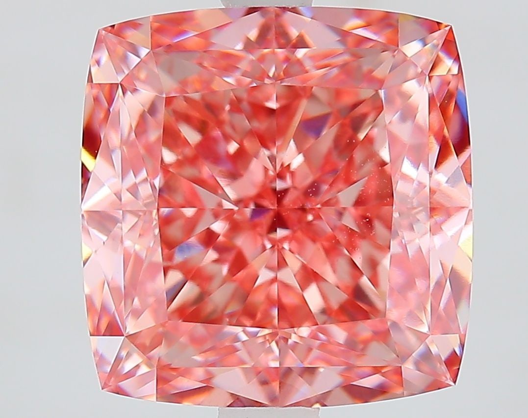 Loose Lab Diamond IGI Cushion Modified 4.37ct Fancy Vivid Pink VS1: Loose Lab Diamond IGI Cushion Modified 4.37ct Fancy Vivid Pink VS1 Loose Lab Diamond IGI Cushion Modified, 4.37ct, Fancy Vivid Pink, VS1 clarity, featuring EX polish and symmetry, certified by IGI. It