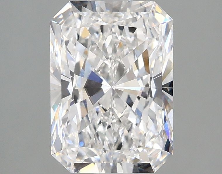Loose Lab Diamond IGI Radiant 2.06ct E VS1 (1 of 1)