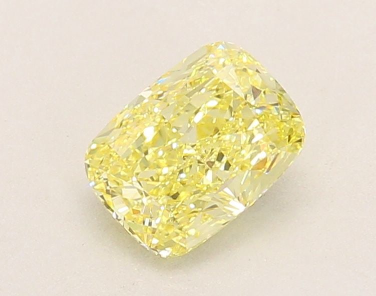 Loose Lab Diamond IGI Cushion Modified 1.08ct Fancy Intense Yellow VVS2: Loose Lab Diamond IGI Cushion Modified 1.08ct Fancy Intense Yellow VVS2 Loose Lab Diamond IGI Cushion Modified weighing 1.08ct, featuring Fancy Intense Yellow color and VVS2 clarity, certified with ex