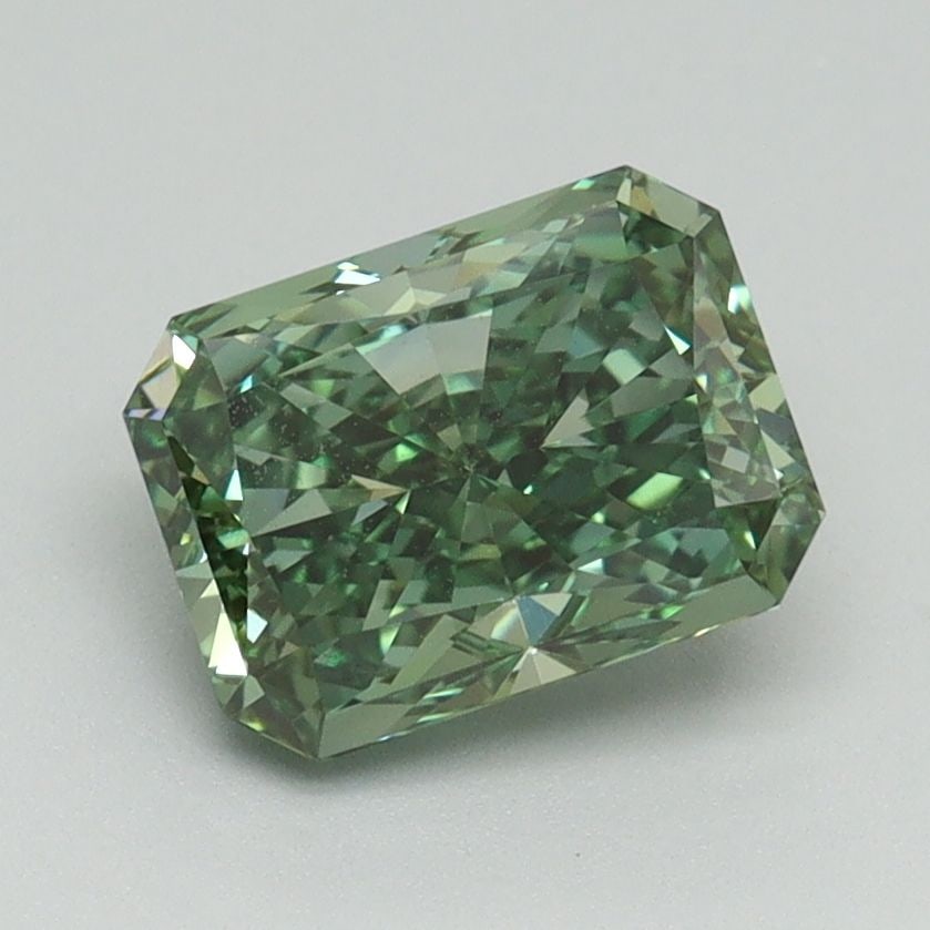 Loose Lab Diamond IGI Radiant 1.68ct Fancy Vivid Green VS2: Loose Lab Diamond IGI Radiant 1.68ct Fancy Vivid Green VS2 This 1.68ct loose lab-grown diamond features a radiant cut, fancy vivid green color, and VS2 clarity, certified by IGI. Item Specifics: Sourc