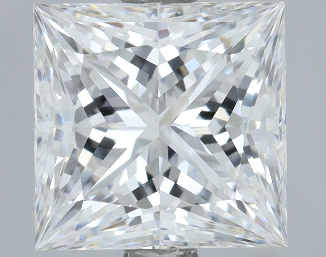 Loose Lab Diamond IGI Princess 2.01ct D VS1: Loose Lab Diamond IGI Princess 2.01ct D VS1 2.01ct Princess cut lab-grown diamond with D color and VS1 clarity, featuring excellent polish and symmetry, certified by IGI. Item Specifics: Source: This