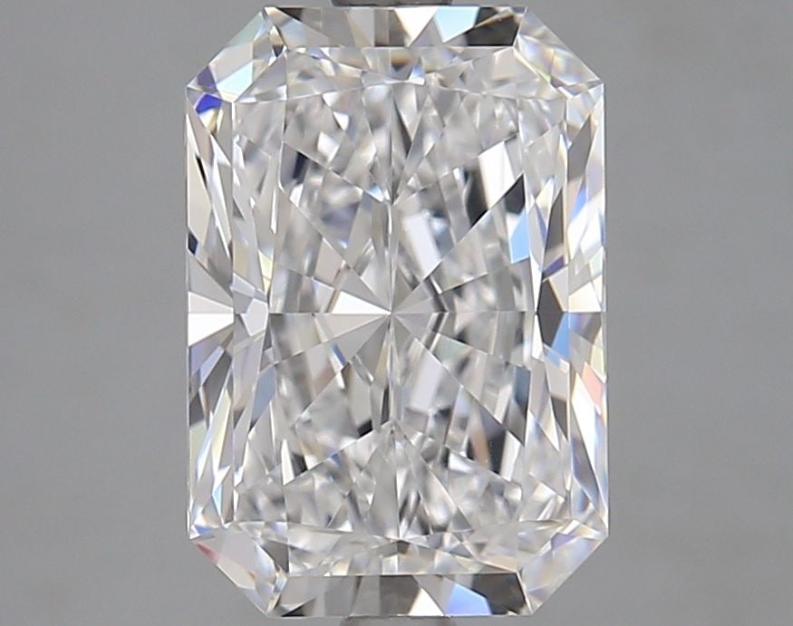 Loose Lab Diamond 3.6ct D VVS1 - GIA Radiant: Loose Lab Diamond 3.6ct D VVS1 - GIA Radiant Loose lab-grown diamond weighing 3.6ct with a D color and VVS1 clarity, certified by GIA, featuring excellent polish and symmetry, measuring 10.97L X 7.56W