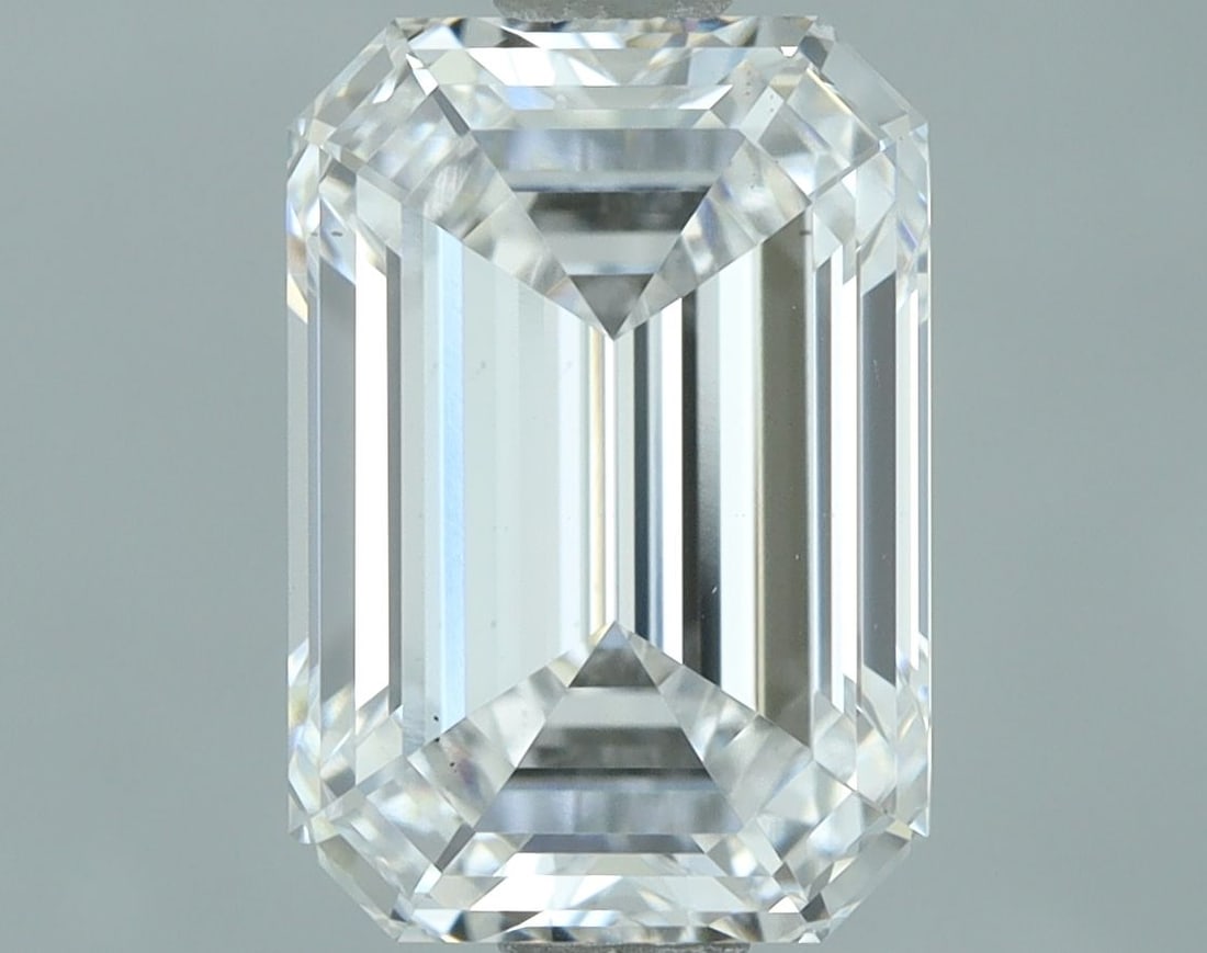 Loose Lab Diamond IGI Emerald 2.04ct E VS2 (1 of 1)