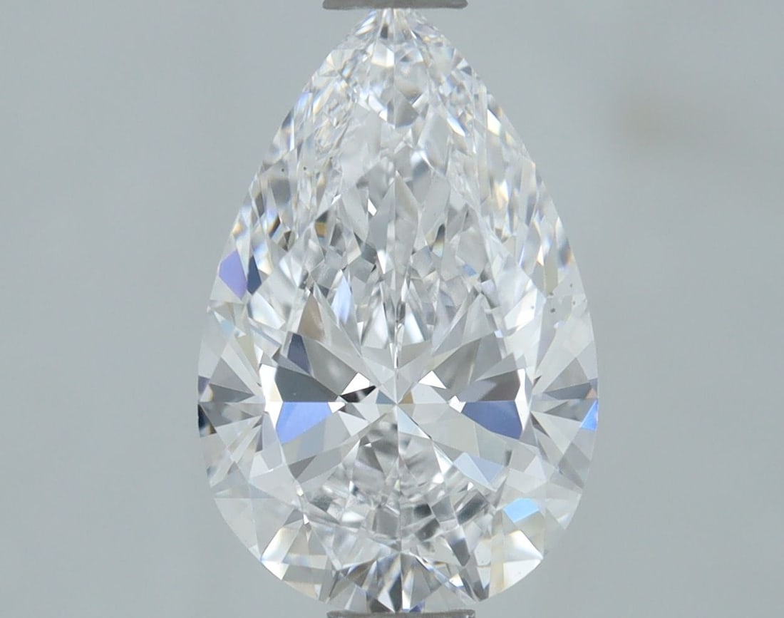 Loose Lab Diamond IGI Pear 1.0ct D VS1: Loose Lab Diamond IGI Pear 1.0ct D VS1 This Loose Lab Diamond features a pear cut, weighs 1.0ct, is IGI certified, color grade D, and clarity VS1, measuring 8.88L x 5.68W x 3.34H. Item Specifics:
