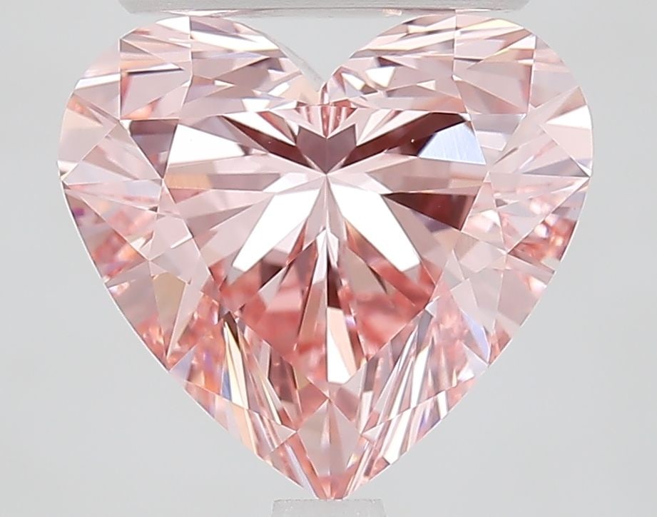 Loose Lab Diamond IGI Heart 3.41ct Fancy Vivid Pink VVS2: Loose Lab Diamond IGI Heart 3.41ct Fancy Vivid Pink VVS2 Loose Lab Diamond IGI certified, 3.41ct in Fancy Vivid Pink color, VVS2 clarity, with excellent polish and symmetry, measuring 9.38L x 10.24W x