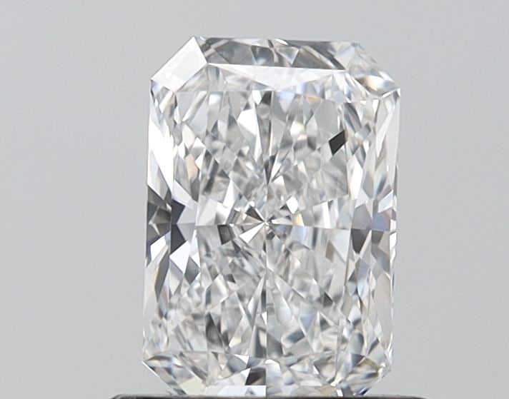 Loose Lab Diamond IGI Radiant 1.09ct E VVS1: Loose Lab Diamond IGI Radiant 1.09ct E VVS1 Loose Lab Diamond IGI Radiant, weighing 1.09ct, has an E color and VVS1 clarity, characterized by excellent polish and very good symmetry, with dimensions o