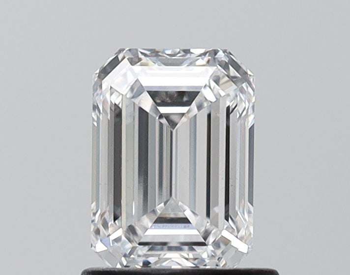 Loose Lab Diamond IGI Emerald 1.02ct D VS1: Loose Lab Diamond IGI Emerald 1.02ct D VS1 Loose lab-grown diamond of 1.02ct, shaped as an emerald cut, featuring D color and VS1 clarity, certified by IGI. Item Specifics: Source: This Is A Real Diam