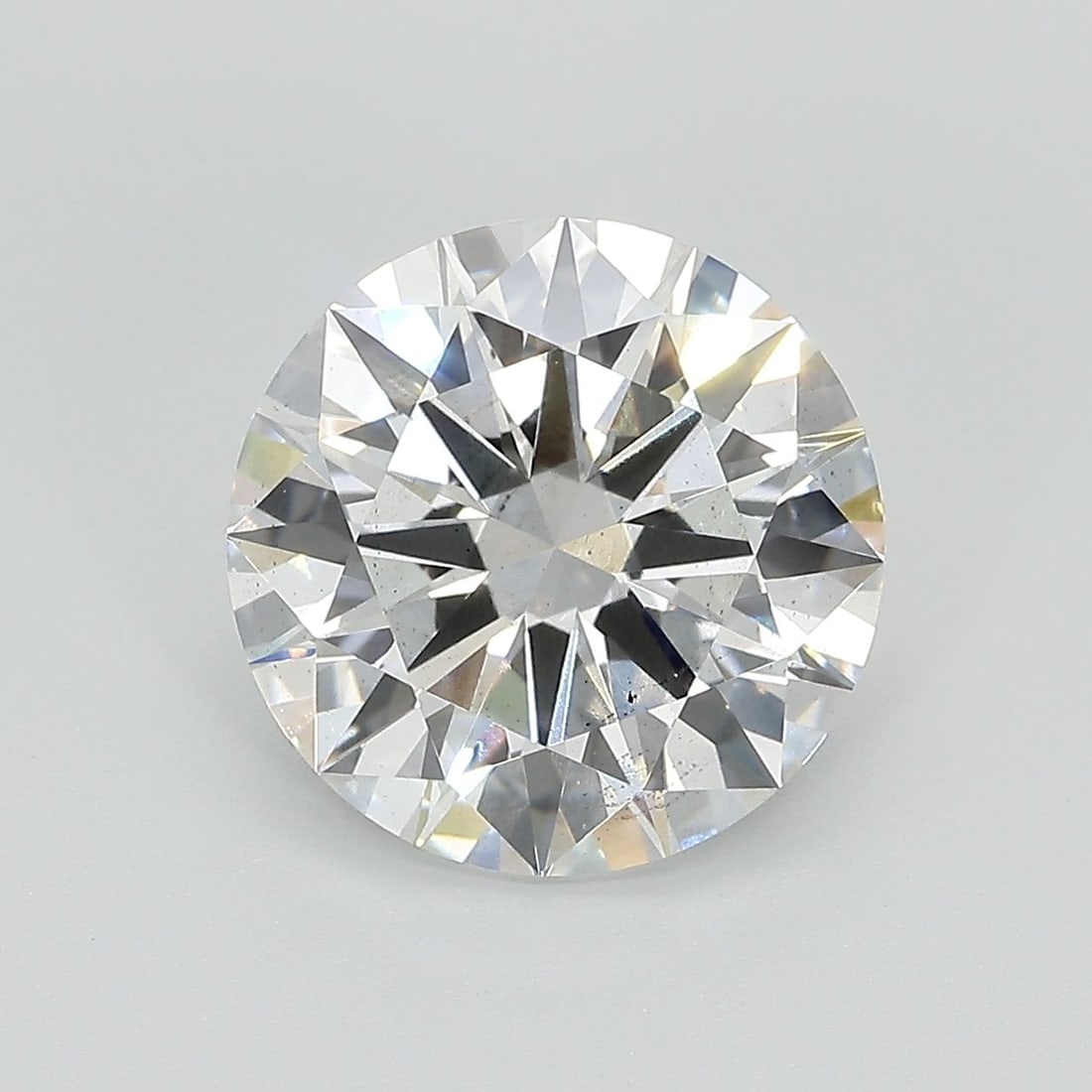 Round 4.17ct F SI1 - IGI Loose Lab Diamond: Round 4.17ct F SI1 - IGI Loose Lab Diamond The 4.17ct IGI-certified round loose lab diamond displays a color grade of F, SI1 clarity, with excellent polish and symmetry, and measures 10.4L x 10.44W x