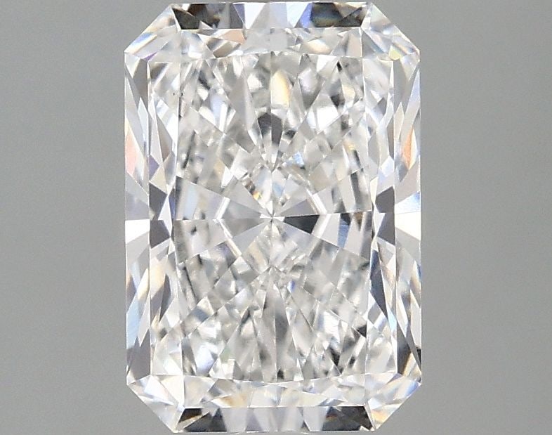 Loose Lab Diamond IGI Radiant 2.05ct E VS1: Loose Lab Diamond IGI Radiant 2.05ct E VS1 Loose Lab Diamond IGI Radiant 2.05ct E VS1 measuring 9.12L x 6.28W x 4.22H, noted for its Excellent polish and symmetry. Item Specifics: Source: This Is A Re