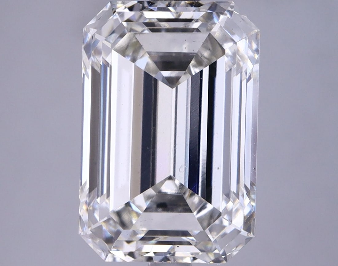 Emerald 3.8ct G VS1 - IGI Loose Lab Diamond (1 of 1)