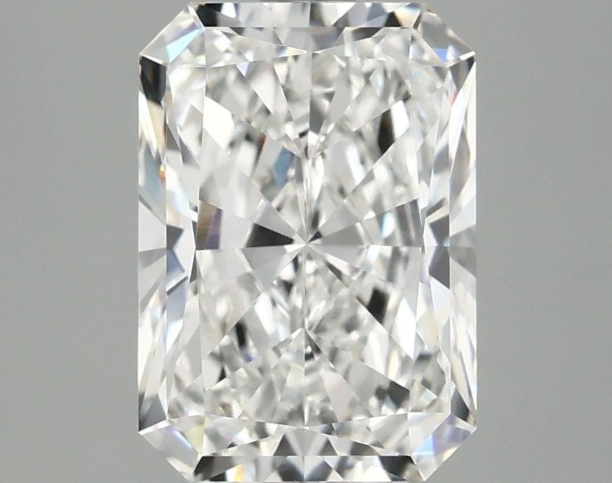 IGI 3.04ct Radiant E VVS2 - Loose Lab Diamond: IGI 3.04ct Radiant E VVS2 - Loose Lab Diamond IGI certified loose lab diamond of 3.04 carats, radiant cut, color E, VVS2 clarity, measuring 10.2L x 7.19W x 4.81H. Item Specifics: Source: This Is A Rea