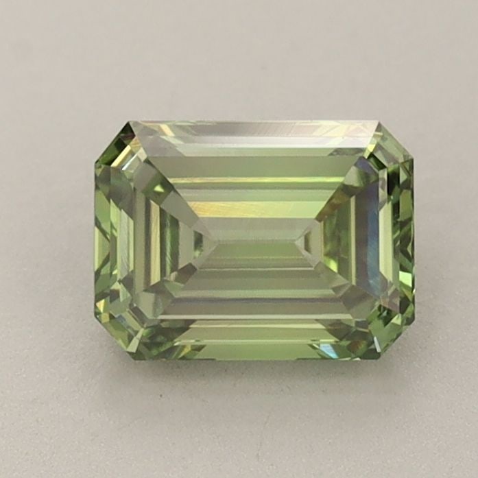 Emerald 1.0ct Fancy Vivid Green VS1 - IGI Loose Lab Diamond: Emerald 1.0ct Fancy Vivid Green VS1 - IGI Loose Lab Diamond Loose lab-grown diamond, IGI certified, with a weight of 1.0ct, fancy vivid green color, VS1 clarity, very good polish, and very good symmet
