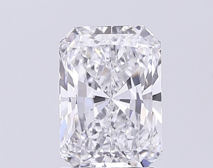 Loose Lab Diamond IGI Radiant 2.01ct E VS2: Loose Lab Diamond IGI Radiant 2.01ct E VS2 Loose lab-grown diamond of 2.01 carats, radiant cut, E color, VS2 clarity, excellent polish and symmetry, certified by IGI. Measures 8.72L x 6.12W x 4.25H. I