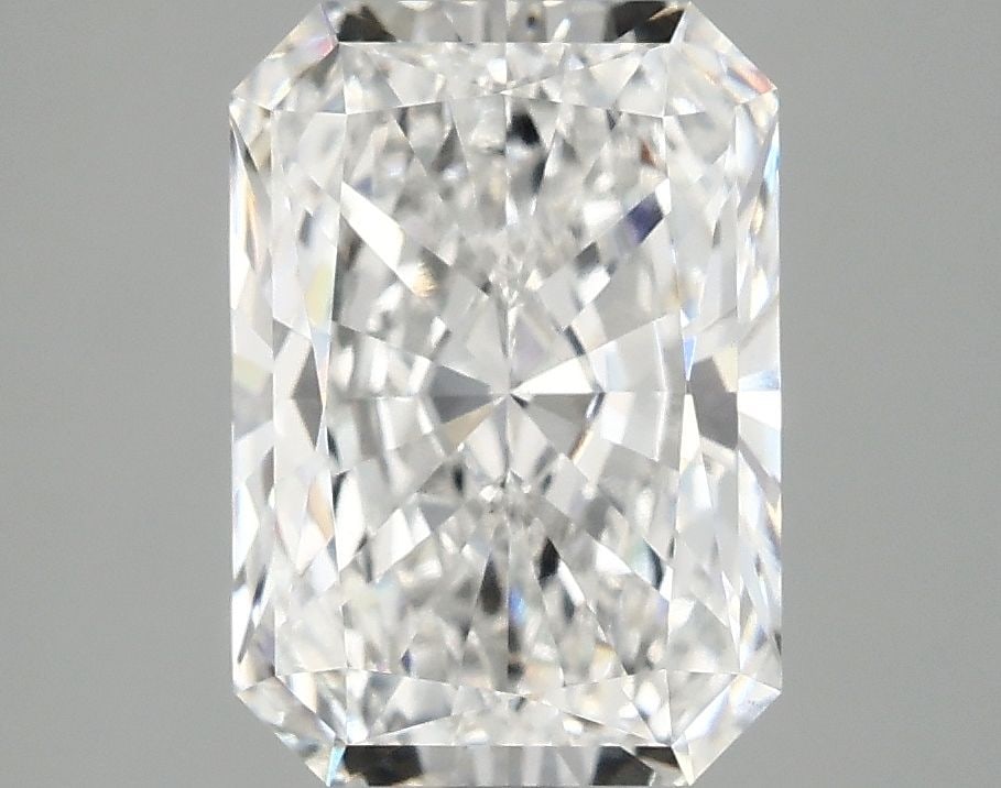 Loose Lab Diamond IGI Radiant 3.01ct E VS1 (1 of 1)