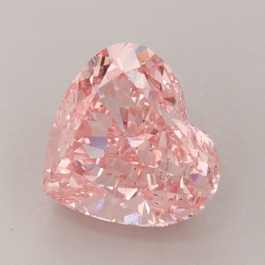 IGI Loose Lab Diamond Heart 3.1ct Fancy Vivid Pink VS1: IGI Loose Lab Diamond Heart 3.1ct Fancy Vivid Pink VS1 IGI certified loose lab diamond, 3.1ct in a heart shape with Fancy Vivid Pink color and VS1 clarity. Dimensions are 8.16L x 8.97W x 5.35H. Item S