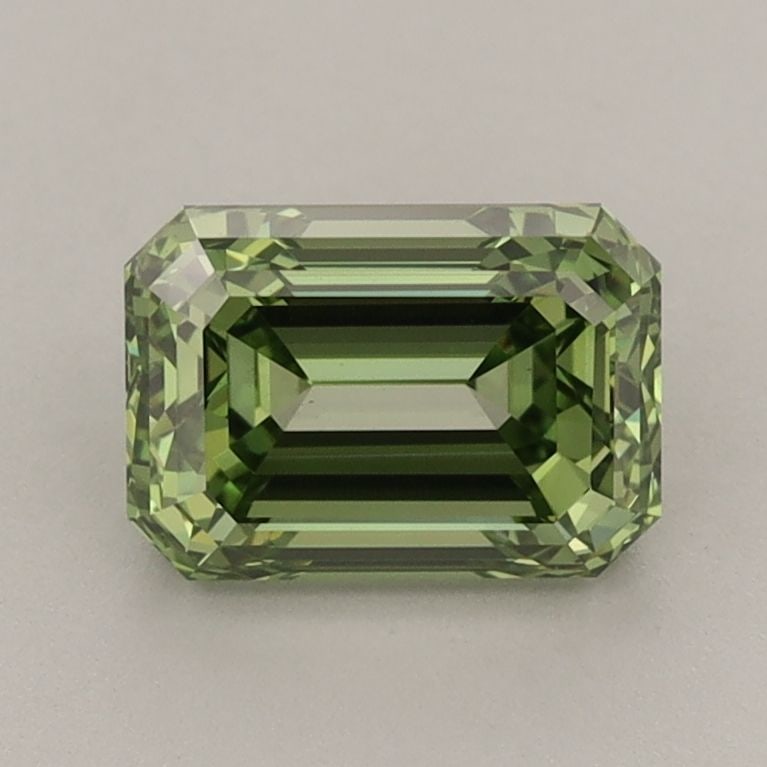 Emerald 1.55ct Fancy Vivid Green VS1 - IGI Loose Lab Diamond: Emerald 1.55ct Fancy Vivid Green VS1 - IGI Loose Lab Diamond Loose lab diamond, IGI certified, weighing 1.55ct with an emerald cut, fancy vivid green color, clarity VS1, and very good polish and symme