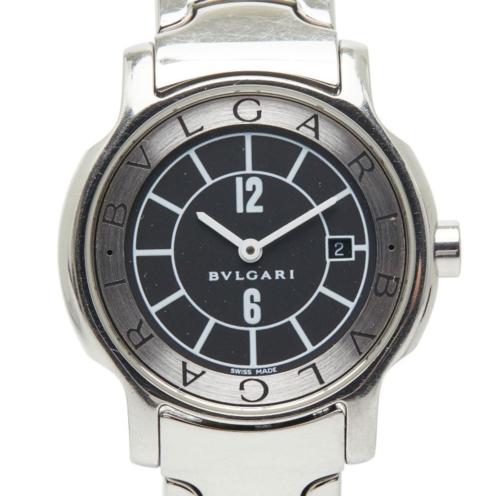 Wristwatch Bvlgari: Wristwatch Bvlgari This Bvlgari wristwatch for women features an analog display with a stainless steel case and band, a black dial, and a case diameter of 32.4mm, classified in good condition with som