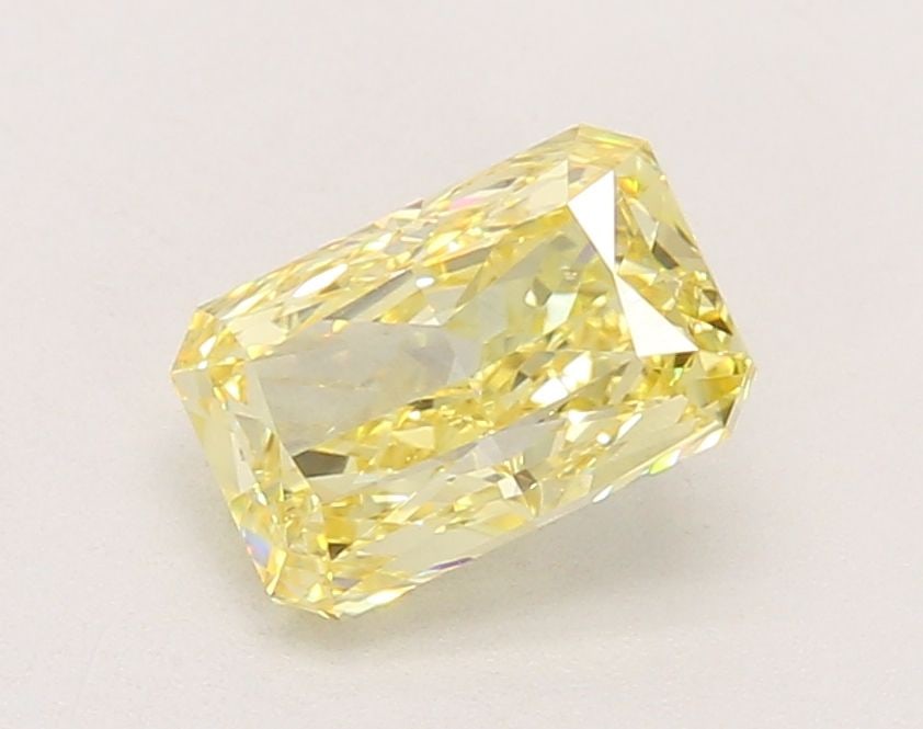 Loose Lab Diamond IGI Radiant 1.59ct Fancy Intense Yellow VVS2: Loose Lab Diamond IGI Radiant 1.59ct Fancy Intense Yellow VVS2 This 1.59ct Loose Lab Diamond features a Fancy Intense Yellow color and VVS2 clarity, with measurements of 7.81L x 5.18W x 3.91H,
