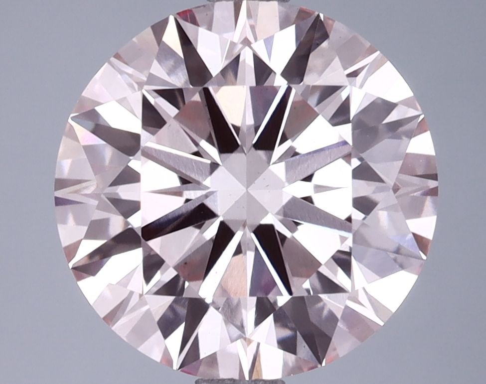 Loose Lab Diamond IGI Round 4.22ct Light Pink VS1 Ideal: Loose Lab Diamond IGI Round 4.22ct Light Pink VS1 Ideal Lab-created round diamond weighing 4.22 carats, Light Pink color, VS1 clarity, with ideal cut, certified by IGI and featuring excellent polish a