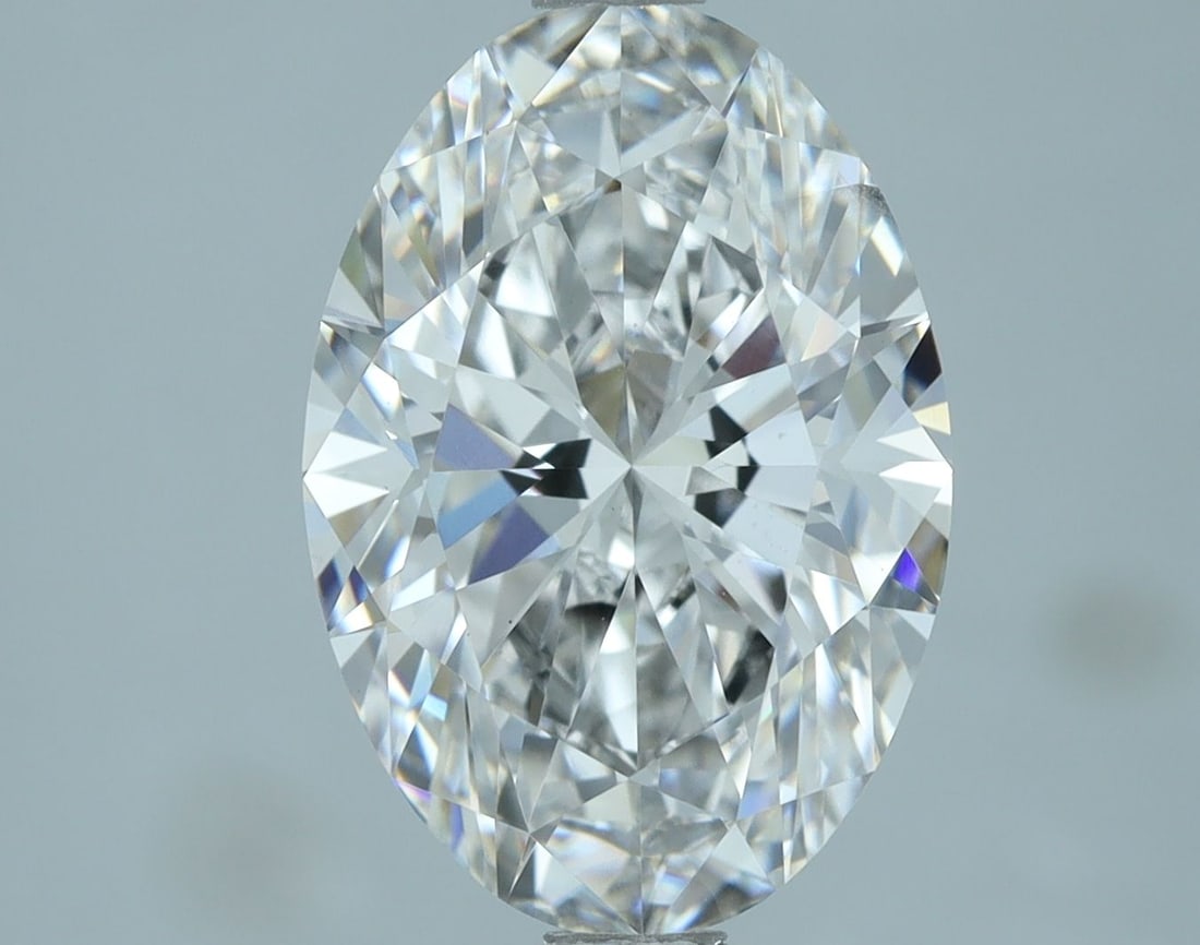 Loose Lab Diamond IGI Oval 2.51ct G VS2: Loose Lab Diamond IGI Oval 2.51ct G VS2 Loose lab-created oval diamond weighing 2.51ct, with G color, VS2 clarity, and IGI certification. Measurements are 11.15L x 7.68W x 4.78H. Item Specifics: Sourc