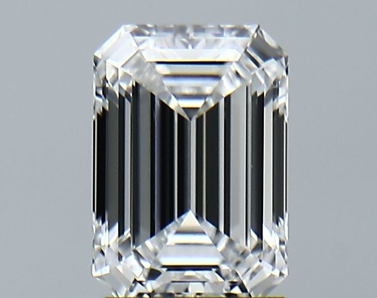 Loose Lab Diamond GIA Emerald 1.62ct E VVS2: Loose Lab Diamond GIA Emerald 1.62ct E VVS2 Loose lab-created emerald cut diamond weighing 1.62ct, with E color, VVS2 clarity, and GIA certification. Measurements are 8.19L x 5.7W x 3.63H. Item Specif
