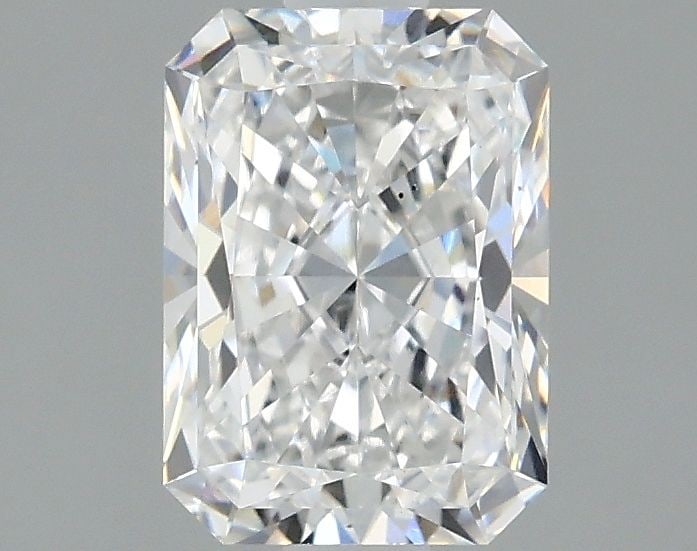 Loose Lab Diamond IGI Radiant 1.55ct D VS2: Loose Lab Diamond IGI Radiant 1.55ct D VS2 This loose lab-grown diamond, certified by IGI, weighs 1.55ct with a D color and VS2 clarity, featuring excellent polish and symmetry. Item Specifics: