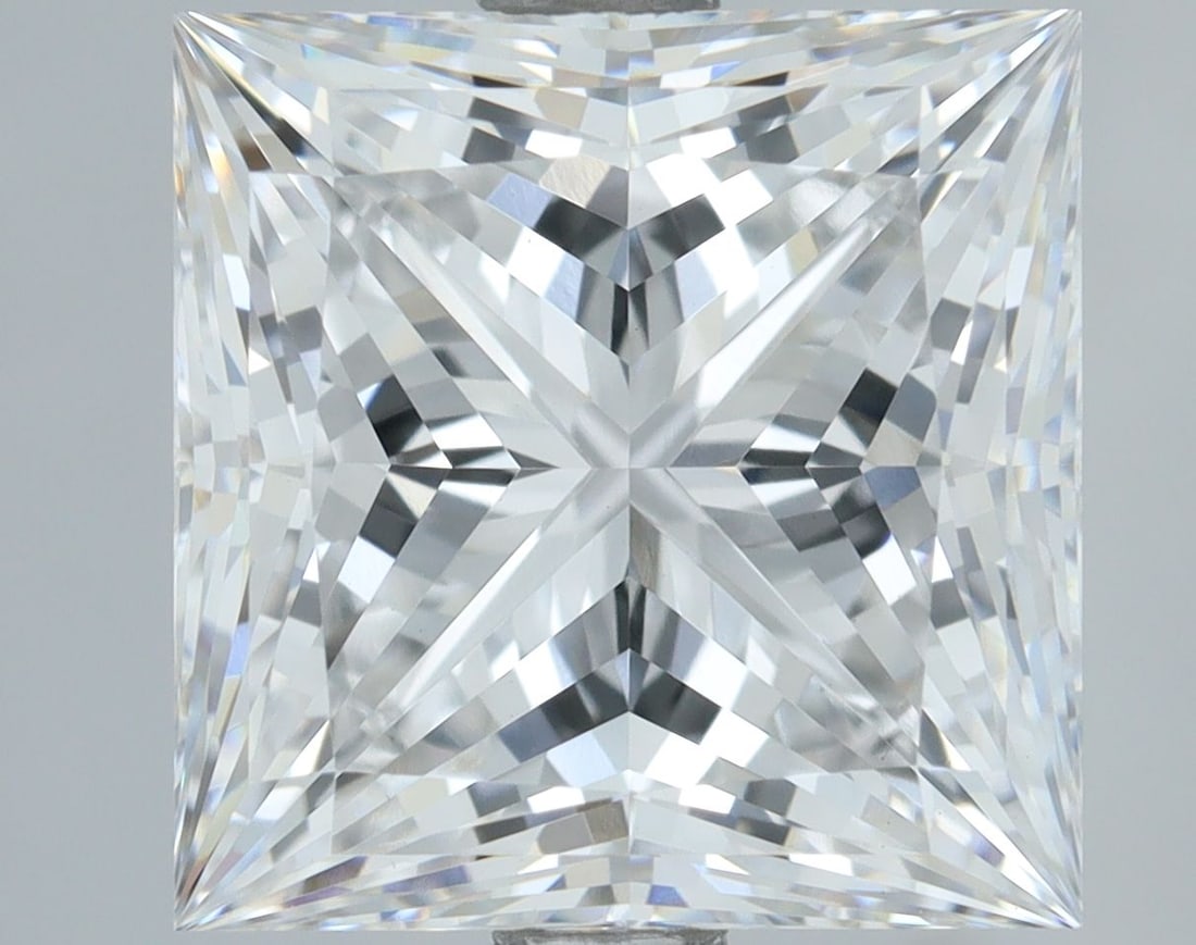 IGI Loose Lab Diamond 3.11ct Princess D VS1: IGI Loose Lab Diamond 3.11ct Princess D VS1 IGI Loose Lab Diamond weighing 3.11ct with a D color and VS1 clarity; includes excellent polish and symmetry with dimensions of 8.11L x 8.0W x 5.64H mm. Ite