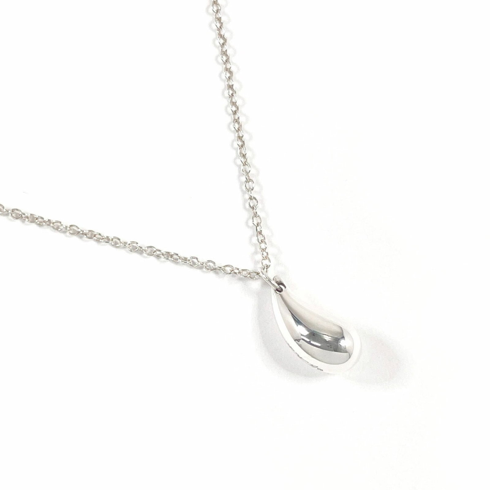 Tiffany & Co. Elsa Peretti Teardrop Necklace 925 Sterling Silver for Women (1 of 7)