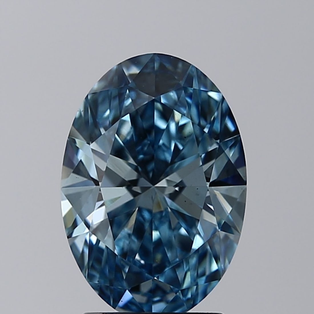 Loose Lab Diamond IGI Oval 2.06ct Fancy Vivid Blue VS2: Loose Lab Diamond IGI Oval 2.06ct Fancy Vivid Blue VS2 Loose lab-created 2.06ct oval diamond in fancy vivid blue, VS2 clarity, certified by IGI, measuring 10.33mm x 7.13mm x 4.46mm. Item Specifics: