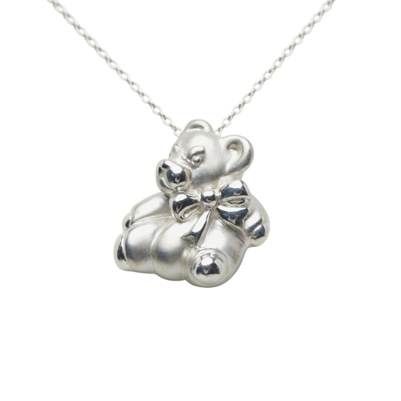 Tiffany & Co. Teddy Bear Necklace, 925 Sterling Silver for Women: Tiffany & Co. Teddy Bear Necklace, 925 Sterling Silver for Women Tiffany & Co. Teddy Bear Necklace made of 925 Sterling Silver, designed for women with a neck circumference of 46.5 cm (18.3'') and a