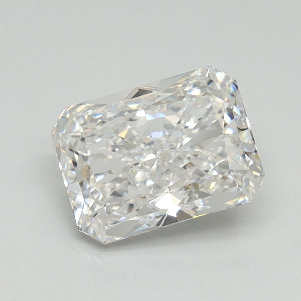 Loose Lab Diamond GSI Radiant 2.04ct E VS1: Loose Lab Diamond GSI Radiant 2.04ct E VS1 Loose lab-grown diamond, 2.04ct, GSI certified, radiant cut, E color, VS1 clarity, with measurements of 8.33L x 6.14W x 4.29H mm. Item Specifics: Source: