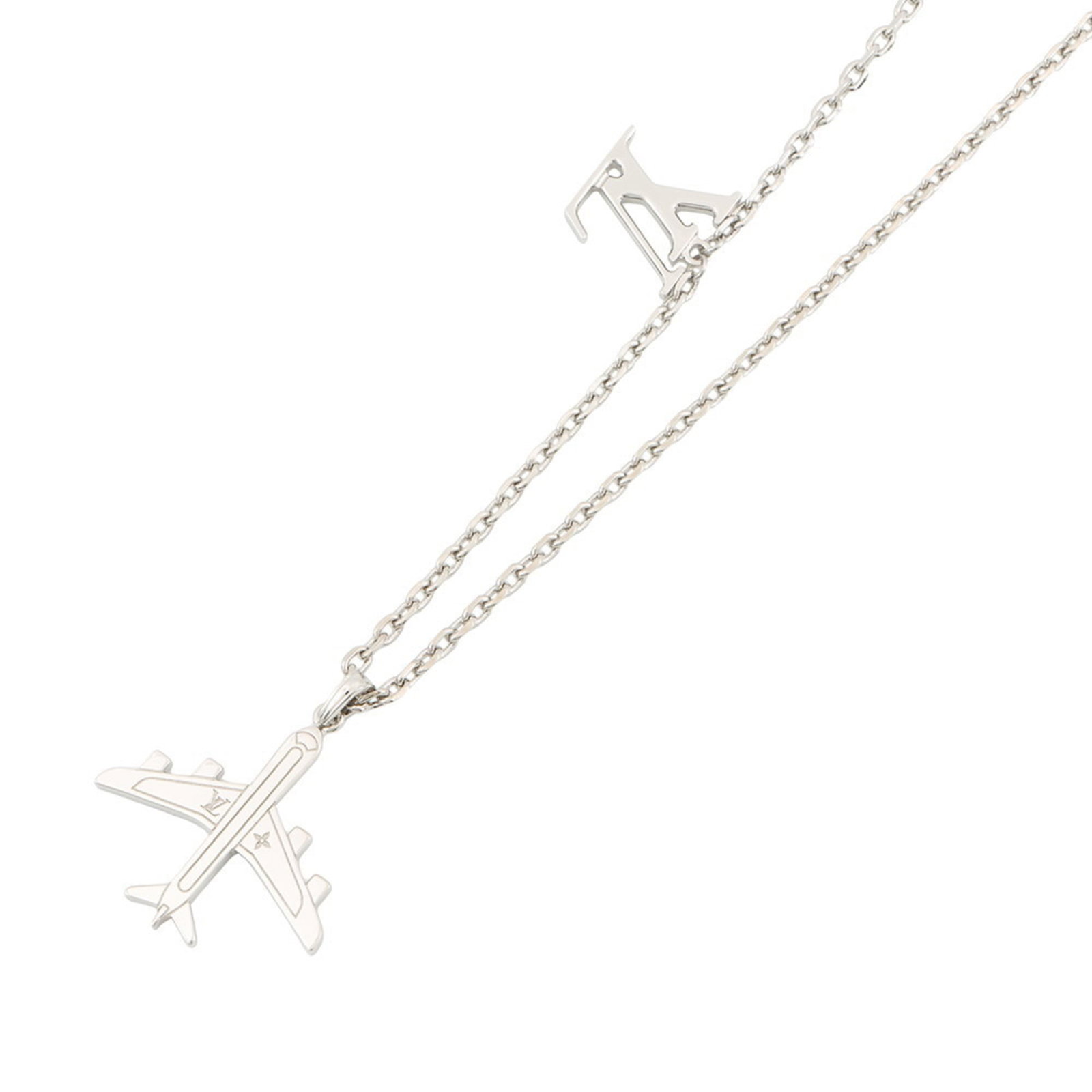 Louis Vuitton Necklace Pendant MP3157 Plain: Louis Vuitton Necklace Pendant MP3157 Plain Louis Vuitton metal necklace pendant for women, featuring a silver color with a neck circumference of 55.5 cm - 66 cm and a pendant size of 15mm; condition