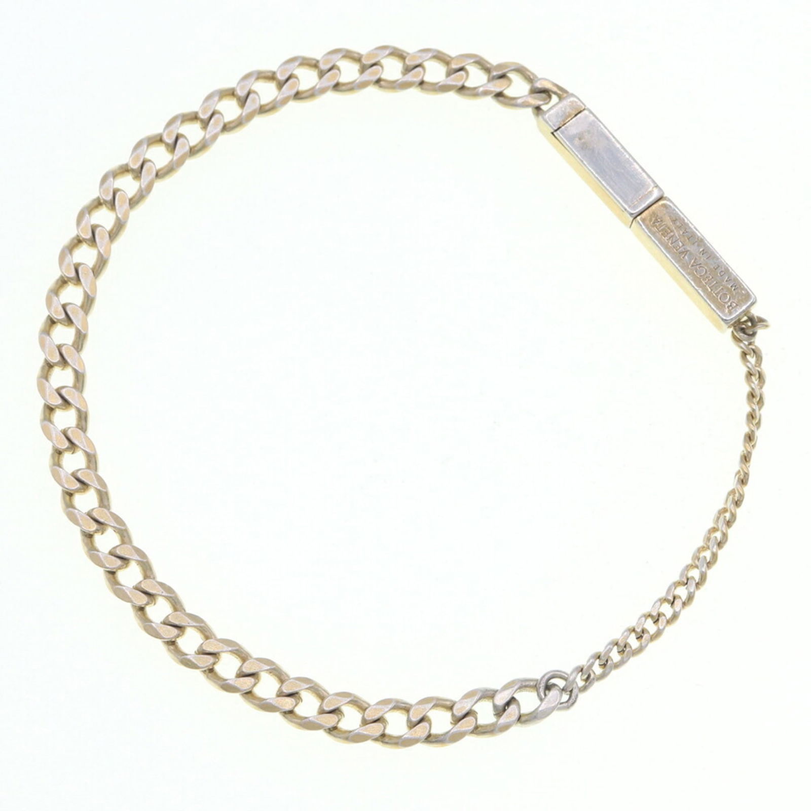 Bottega Veneta Sterling Silver 925 Charm Bracelet: Bottega Veneta Sterling Silver 925 Charm Bracelet This 1.02ct loose lab-grown diamond has a cushion modified cut, rated Fancy Vivid Yellow with VS2 clarity, certified by IGI, featuring excellent polis