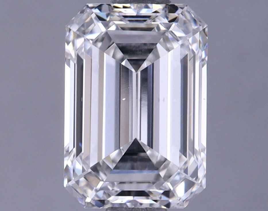 Loose Lab Diamond IGI Emerald 1.72ct E VS1: Loose Lab Diamond IGI Emerald 1.72ct E VS1 Loose lab-grown diamond IGI-certified, 1.72ct, emerald cut, color E, clarity VS1, with excellent polish and symmetry; measurements are 8.13L x 5.64W x 3.77H.