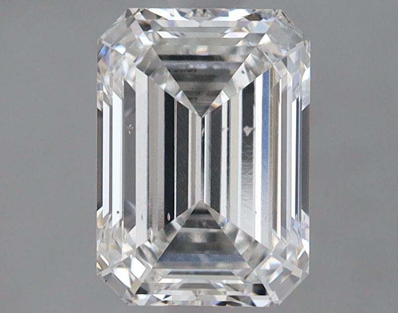 Loose Lab Diamond IGI Emerald 1.81ct F SI1: Loose Lab Diamond IGI Emerald 1.81ct F SI1 This 1.81 carat loose lab-grown diamond features an emerald cut with a color grade of F and clarity of SI1. Certified by IGI, it has excellent polish and sym