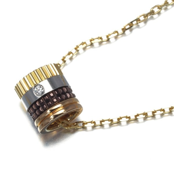 Rg Boucheron Necklace Diamond Quatre Classique Small 18K Yg/ Wg/: Rg Boucheron Necklace Diamond Quatre Classique Small 18K Yg/ Wg/ Boucheron Quatre Classique Small necklace made of multi-tone 18K gold, featuring natural diamond. Item Specifics: Country Of Origin: Fr