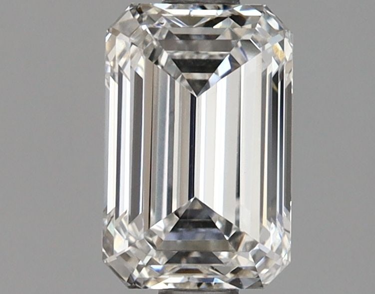 Loose Lab Diamond - IGI Emerald 1.42ct E VVS2: Loose Lab Diamond - IGI Emerald 1.42ct E VVS2 This listing features Loose Lab Diamond - IGI Emerald 1.42ct E VVS2. Item specifics are provided below. Item Specifics: Source: This Is A Real Diamond