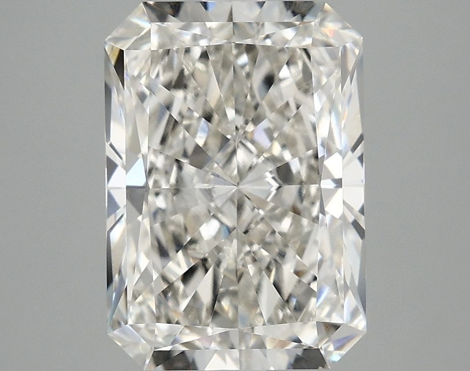 Loose Lab Diamond - IGI Radiant 4.1ct G VVS2: Loose Lab Diamond - IGI Radiant 4.1ct G VVS2 This listing features Loose Lab Diamond - IGI Radiant 4.1ct G VVS2. Item specifics are provided below. Item Specifics: Source: This Is A Real Diamond