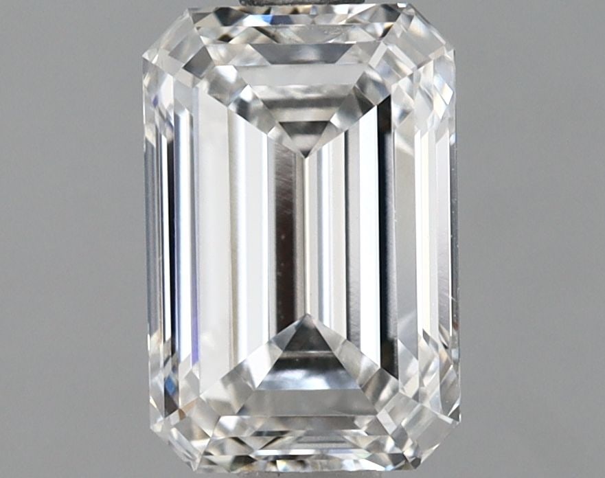 Loose Lab Diamond - IGI Emerald 1.47ct E VVS2: Loose Lab Diamond - IGI Emerald 1.47ct E VVS2 This listing features Loose Lab Diamond - IGI Emerald 1.47ct E VVS2. Item specifics are provided below. Item Specifics: Source: This Is A Real Diamond