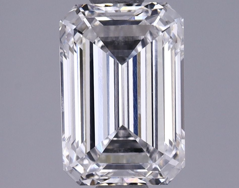 Loose Lab Diamond - IGI Emerald 1.4ct E VVS2: Loose Lab Diamond - IGI Emerald 1.4ct E VVS2 This listing features Loose Lab Diamond - IGI Emerald 1.4ct E VVS2. Item specifics are provided below. Item Specifics: Source: This Is A Real Diamond