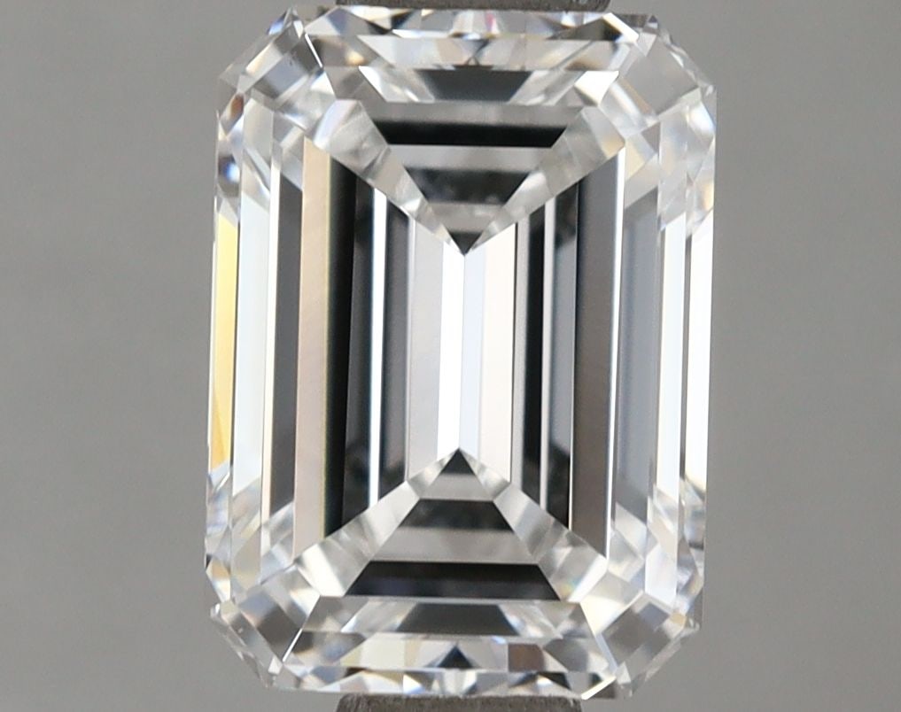Loose Lab Diamond - IGI Emerald 1.52ct D IF: Loose Lab Diamond - IGI Emerald 1.52ct D IF This listing features Loose Lab Diamond - IGI Emerald 1.52ct D IF. Item specifics are provided below. Item Specifics: Source: This Is A Real Diamond Grown