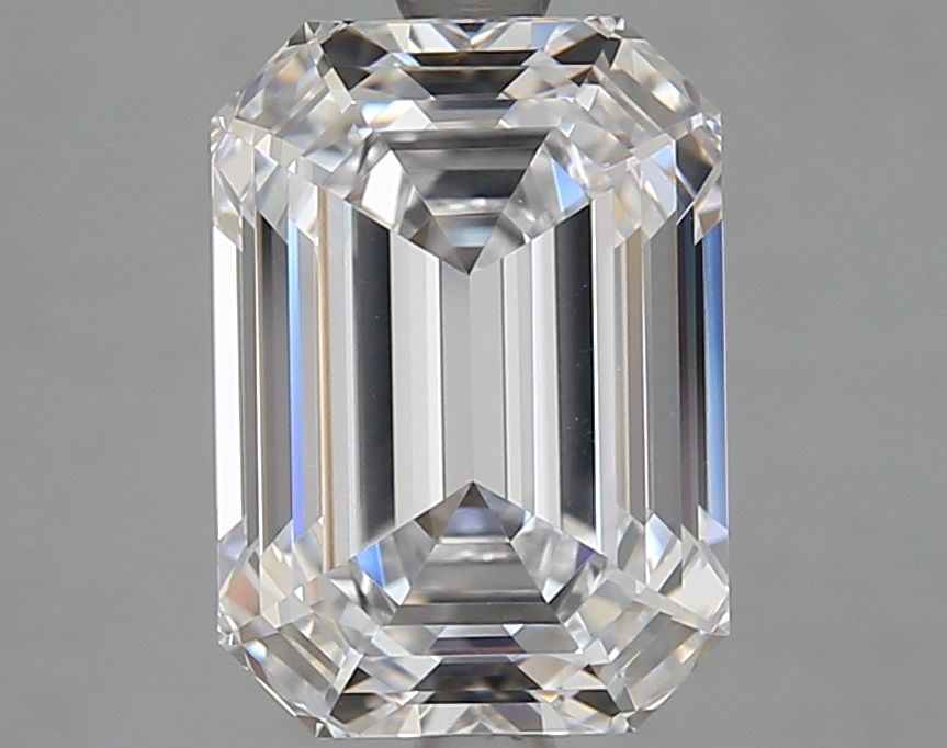 Loose Lab Diamond - GIA Emerald 4.01ct D VS2: Loose Lab Diamond - GIA Emerald 4.01ct D VS2 This listing features Loose Lab Diamond - GIA Emerald 4.01ct D VS2. Item specifics are provided below. Item Specifics: Source: This Is A Real Diamond Grown